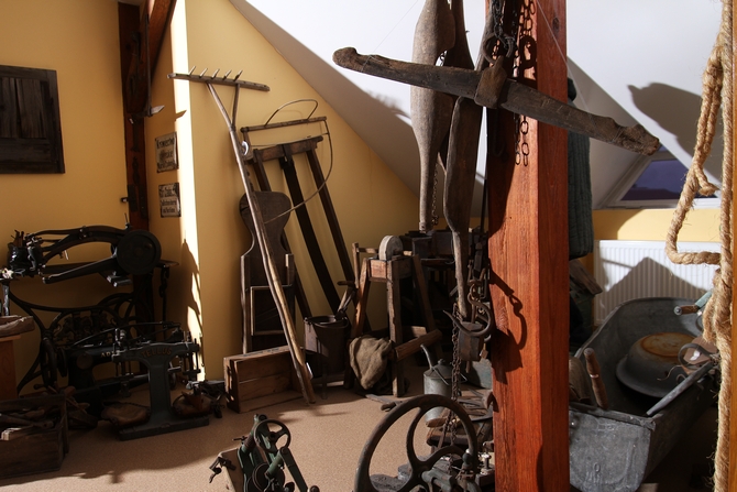 Zdjęcia narzędzi rolniczych - 05_izba_regionalna_foto.jpg